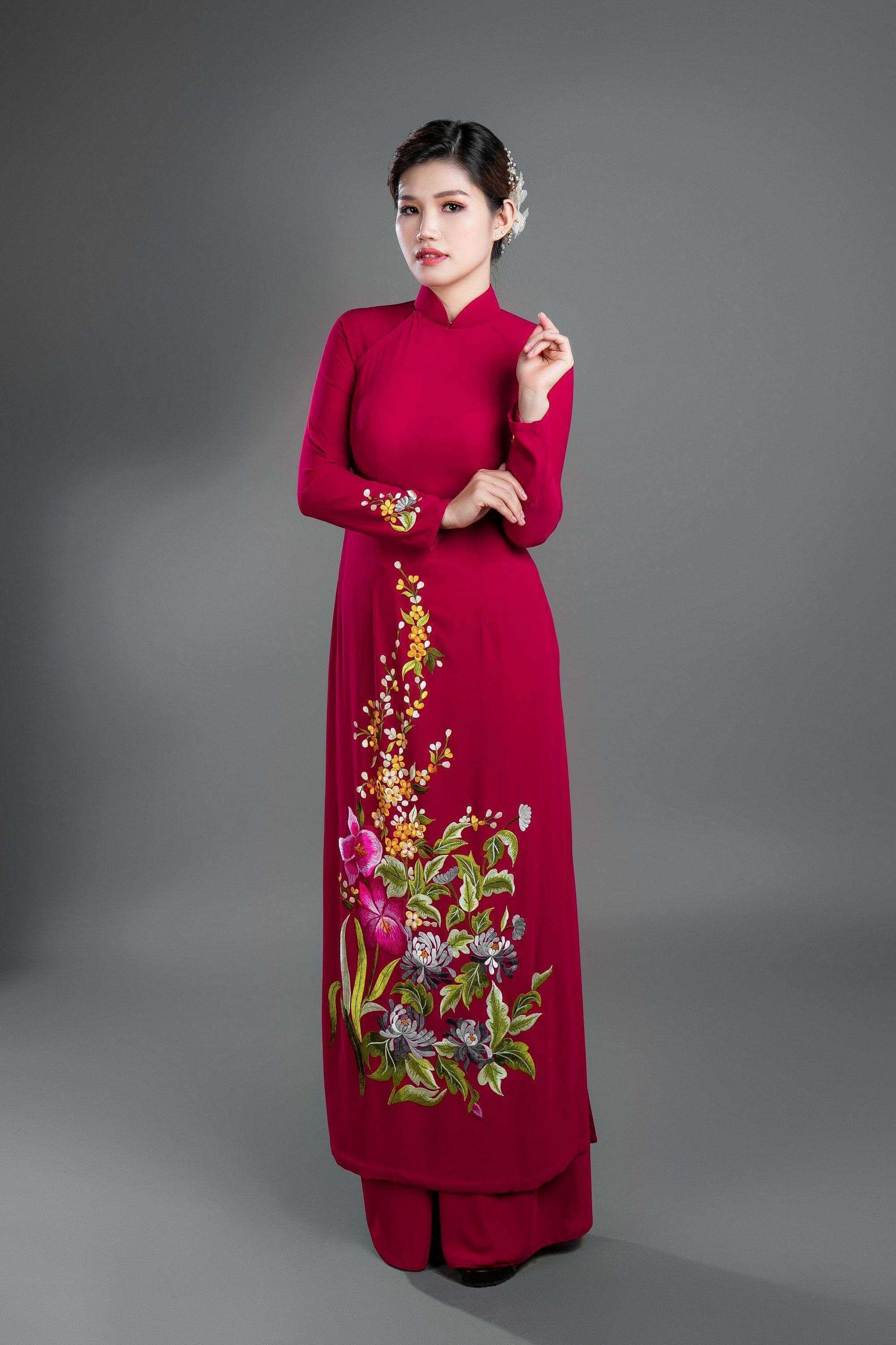 Mark&Vy Ao Dai ao dai dress Custom ao dai, Vietnamese traditional dress in burgundy silk with stunning embroidered floral motif. EMB003BURGUNDY