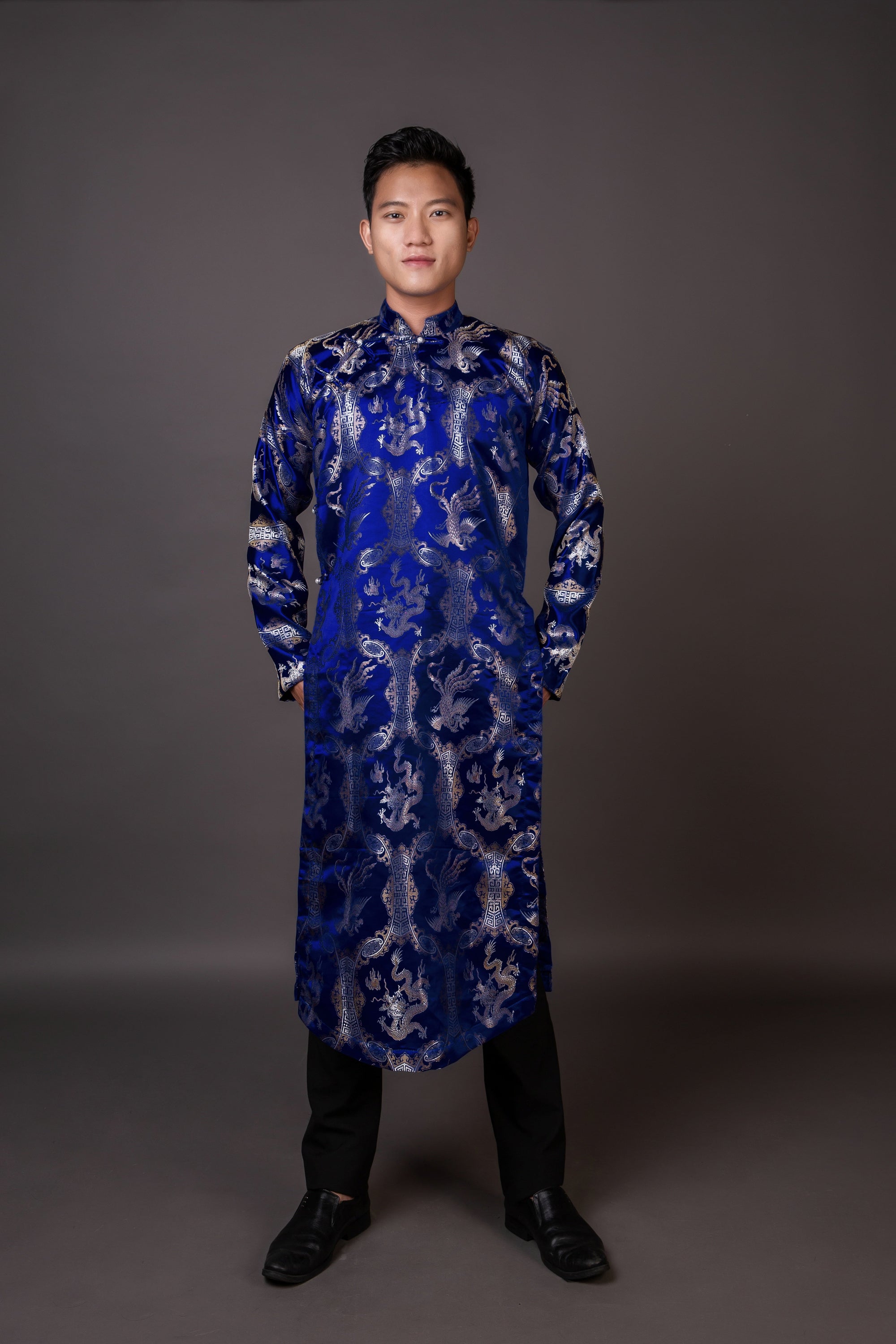 Áo dài nam gấm rồng phụng xanh đen